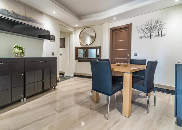 Bahia De La Plata Apartamento Estepona